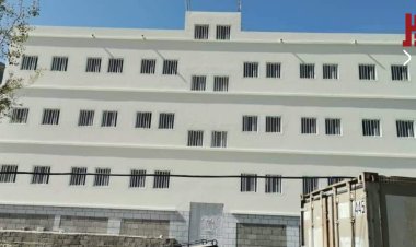 في يافع.. بناء مدرسة ومستوصف صحي للعلاج المجاني بكلفة تقارب ثلاثة مليون سعودي، بالإضافة إلى تقديم 100 ألف يمني شهريا لكل معلم.